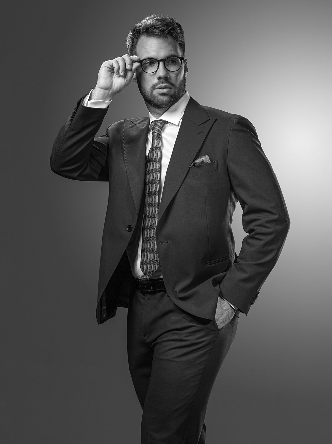 Poslovno odijelo BU-73. Modna kuća Martin Arbanas.